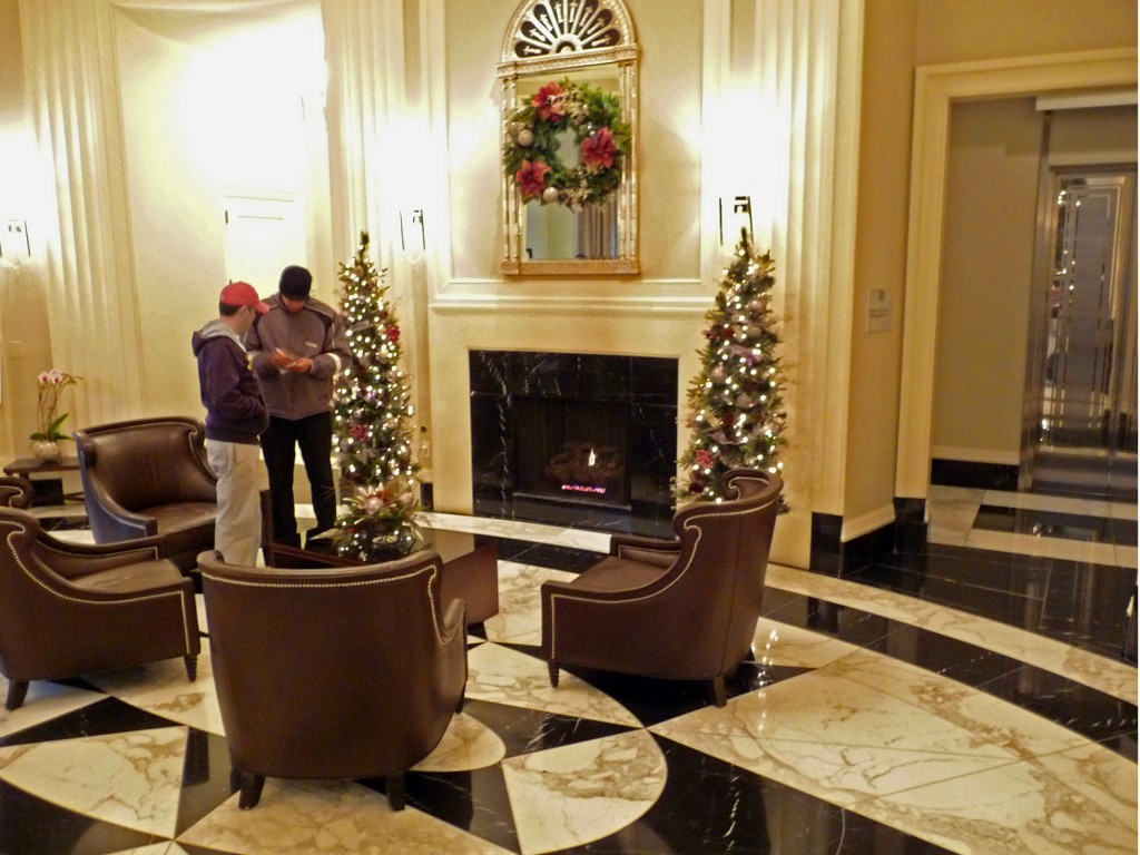 Entry Lounge Of The Mansion On Peachtree