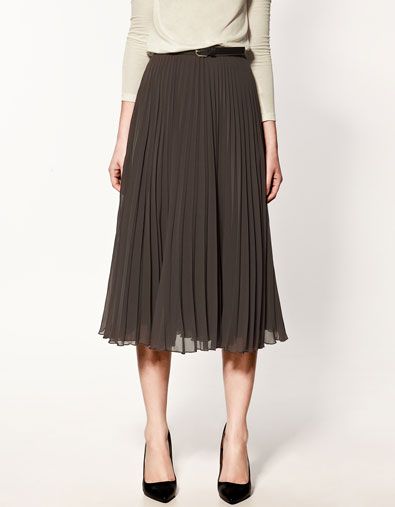 Pleated Zara Skirt