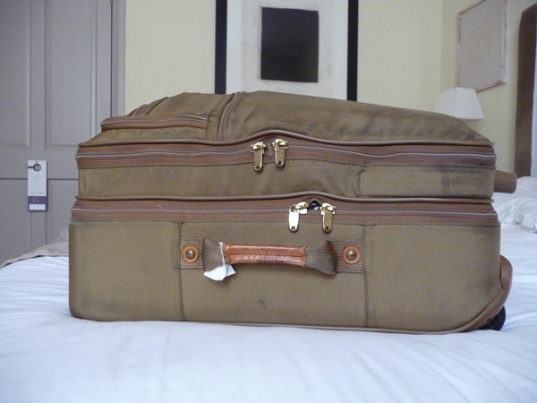 Suitcase-in-Oxford