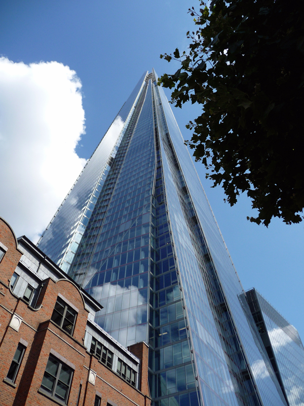 View-of-the-Shangri-La-at-the-Shard-from-Below