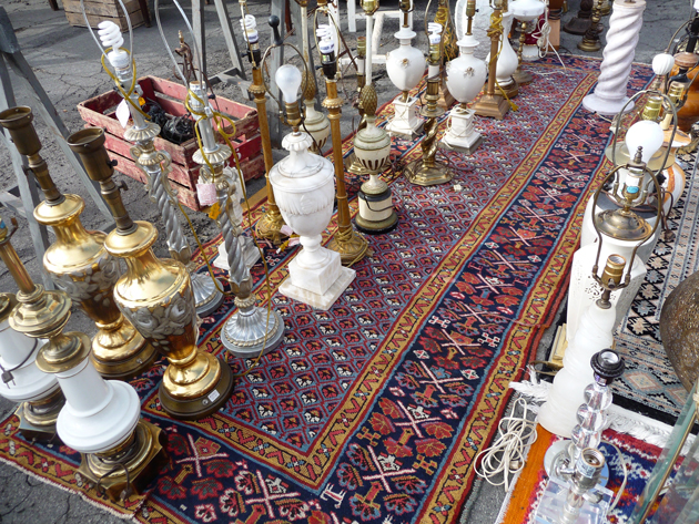 Lamps-On-A-Carpet-at-the-Alameda-Antiques-Faire