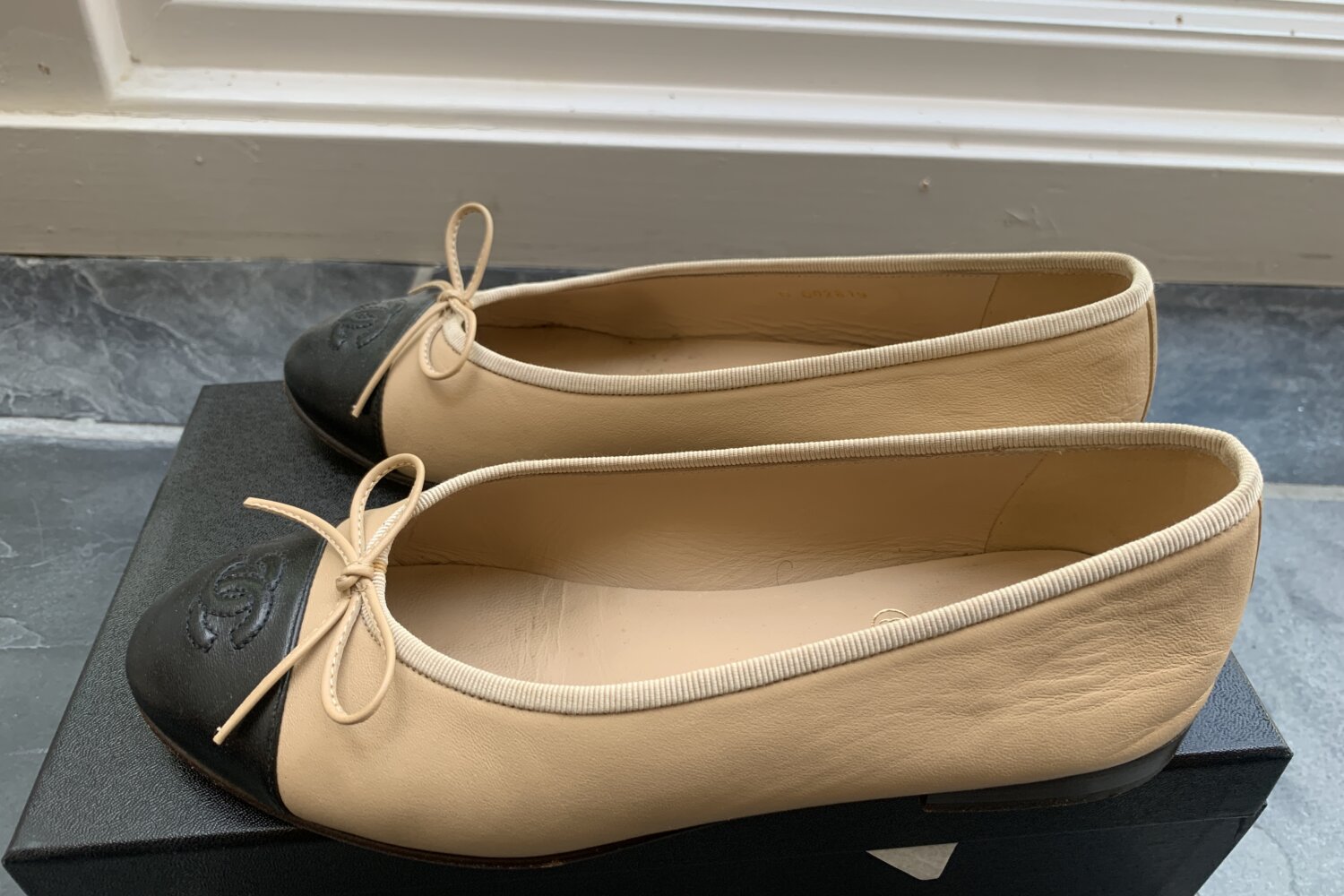 2018 Chanel captoe ballet flats for sale